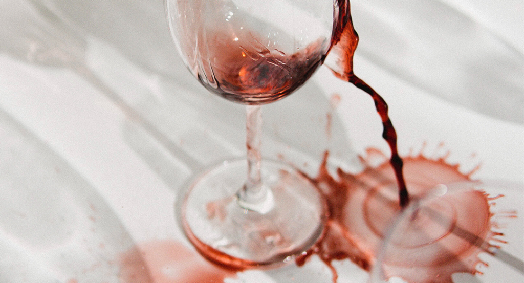 rode wijnvlek verwijderen